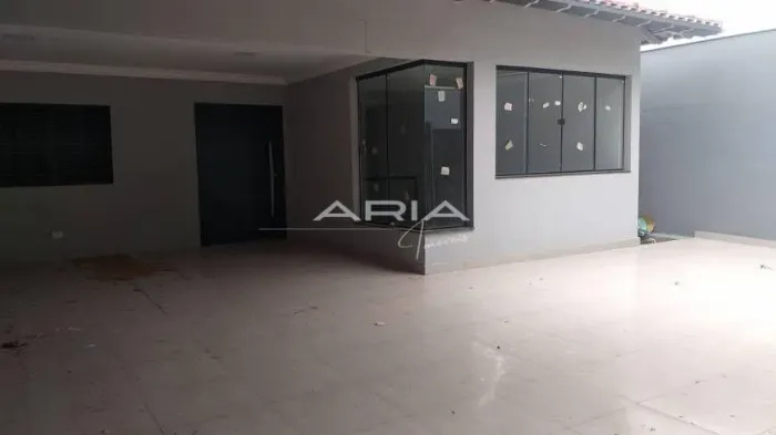 Casa à venda, 5 quartos, 4 suítes, Jardim Alvorada, LondrinaPR.