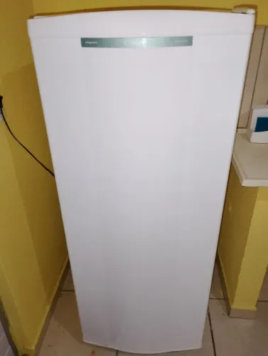 Geladeira Consul (leia a descrição)