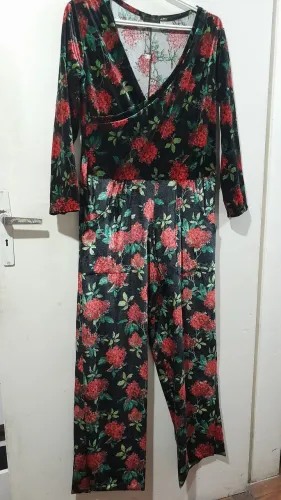 Macacão feminino luxo