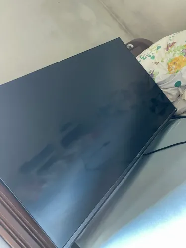 TV TCL 32? Android TV - LED Full HD - Wi-Fi + Bluetooth Borda Metálica Ultra Fina