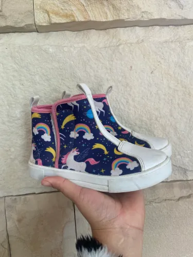 Tênis infantil