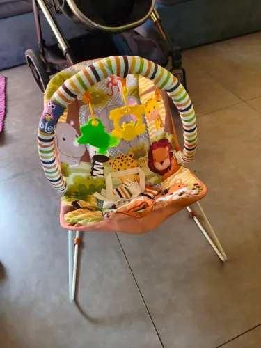 Vendo cadeira de descanso para bebê!