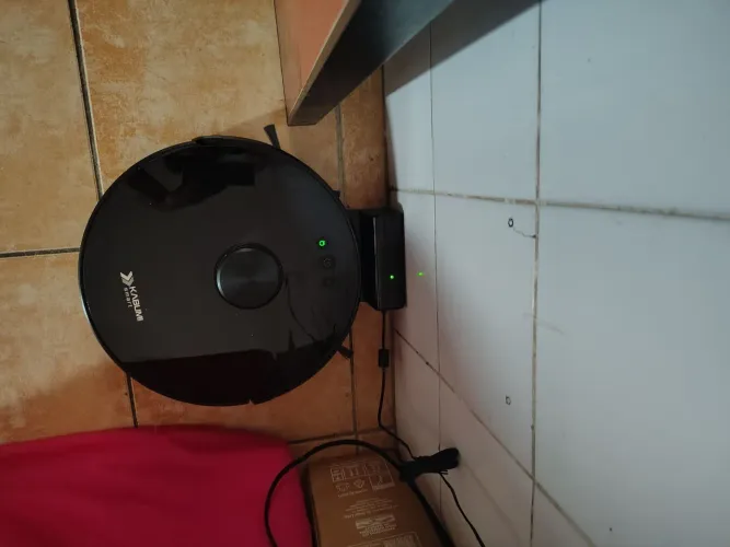 Robô aspirador smart 700