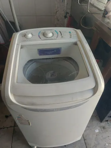 Máquina eletrolux 8 kilos