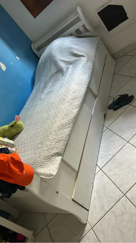 Cama solteiro com bicama e dois gavetões