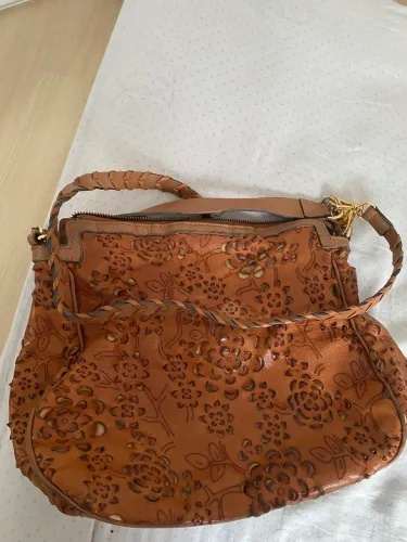 Bolsa de couro rosas a laser