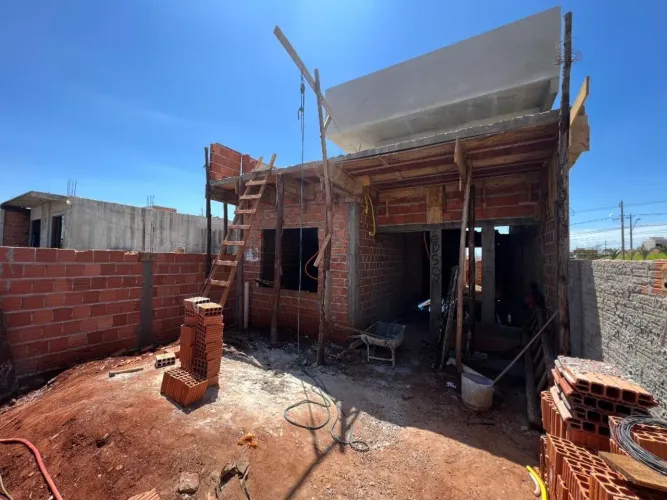 Casa com 3 dormitórios à venda, 77 m² por R$ 380.000,00 - Jardim Maracanã - Londrina/PR
