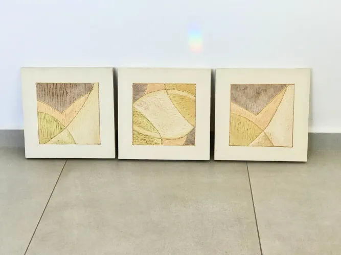 Quadros com pintura abstrata