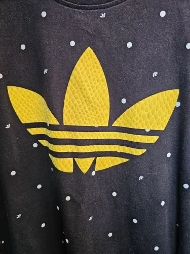 Camiseta adidas poá M