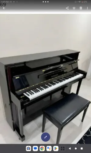 Vendo piano ACÚSTICO YAMAHA,em estado de novo, impecável, particular.