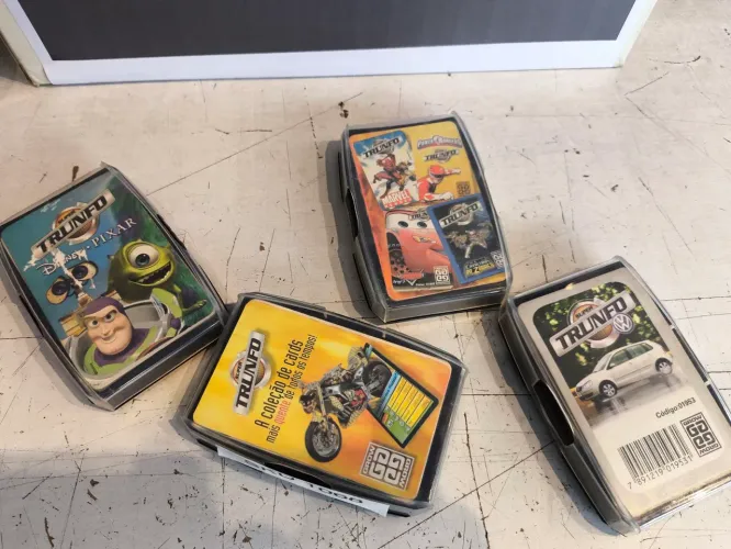 Jogo de cartas Super trunfo Moto - Transformes - Power Rangers- lote com 4 unidades