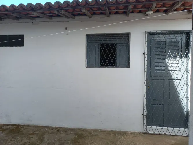 Aluga-se uma casa próximo ao norte shopping