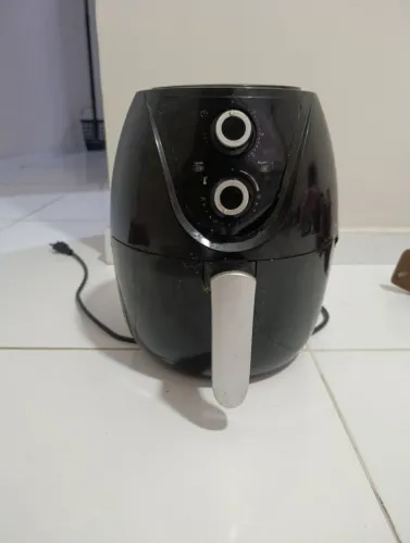 Airfryer para retirar peças