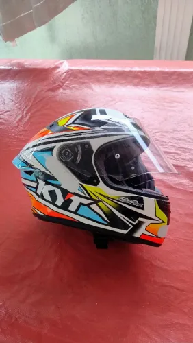 Capacete kyt tt 56