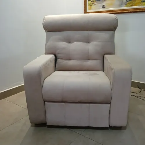 Poltrona Reclinável Massageadora e motorizada