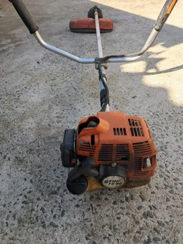 Roçadeira Stihl fs 80 usada