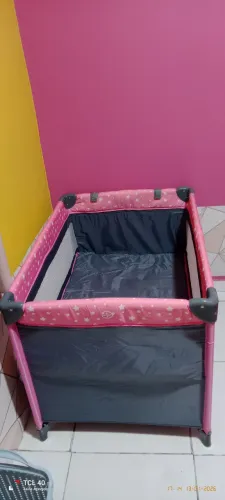 Vende-se berço com colchão