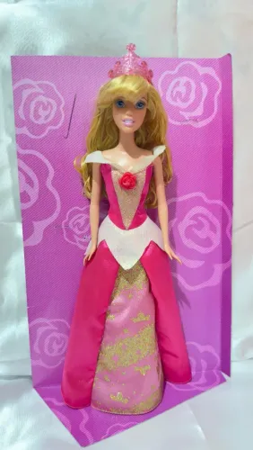 Boneca princesa Aurora