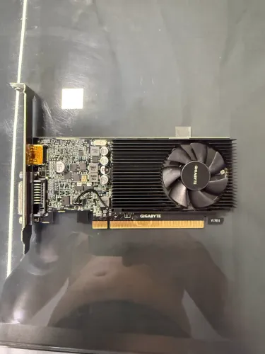 Placa de Vídeo Gigabyte GeForce GT 1030 2GB GDDR5 - Impecável / Baixo Consumo