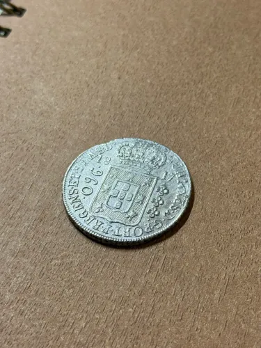 Moeda antiga prata