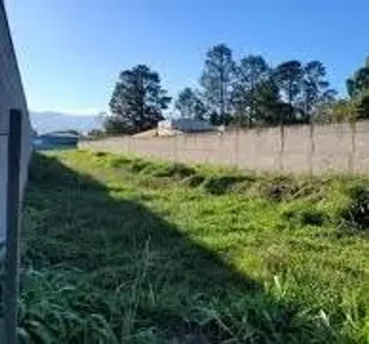 Terreno 10 x 25