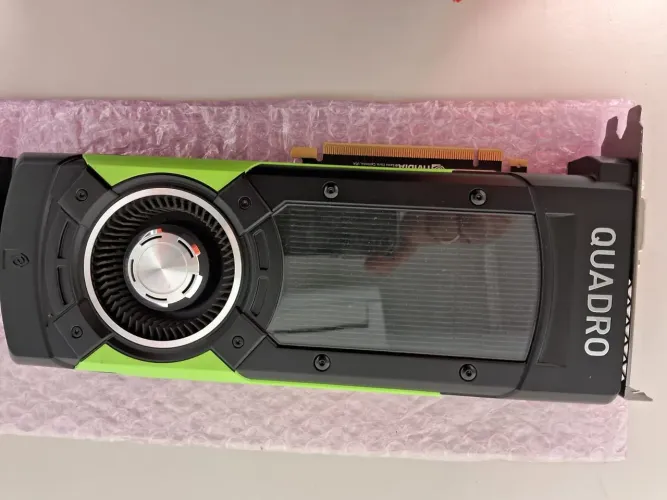 Placa de vídeo Nvidia Quadro P6000 GDDR5 24Gb - Pouco uso