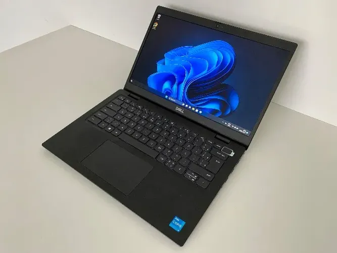 Notebook Dell i5 1135G7 + Intel Iris Xe + 16GB + NVMe 256GB + Full HD + Teclado Iluminado 