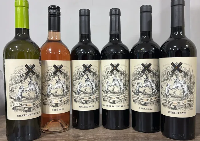 VINHO CORDEIRO IMPORTADO CAIXA COM 6 UNIDADES