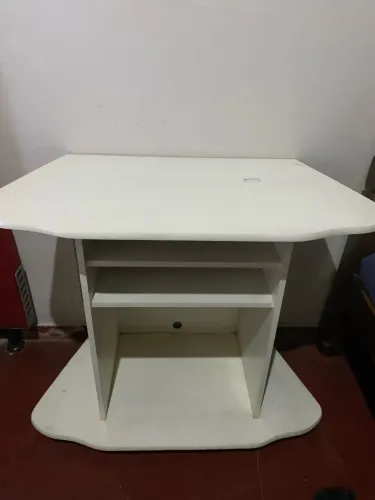 VENDO escrivaninha