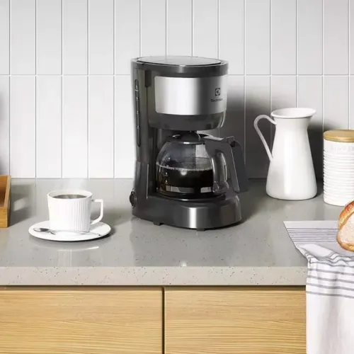Cafeteira Elétrica Electrolux 600W 15 Xícaras Café fresco todos os dias