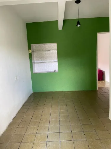 Casa com 2 Quartos (1 suite) no Bairro do Vasco da Gama