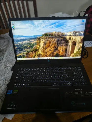 Notebook Acer Nitro V15 Intel 7 + Gforce Rtx3050