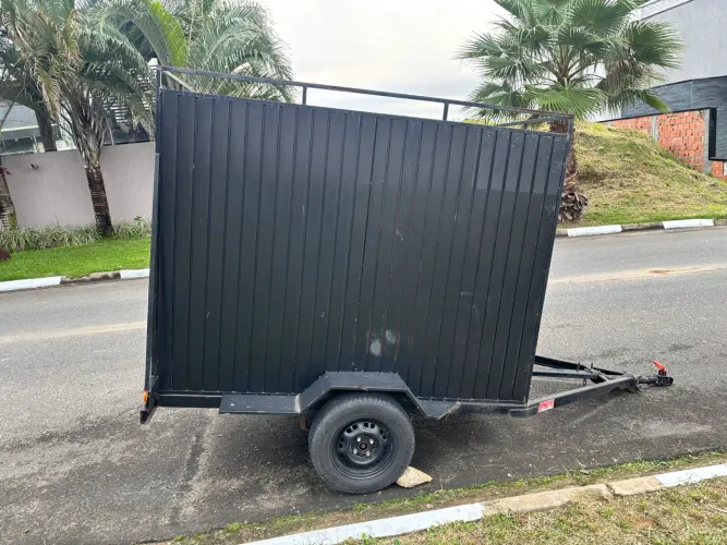 Carretinha Baú 2022