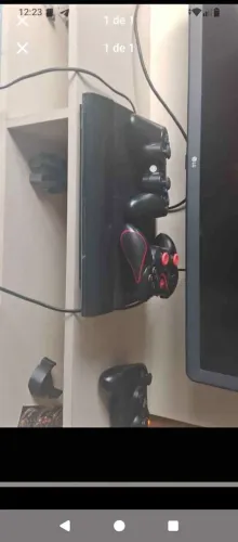 Pra vender ps3 destravado 500 gigas dois controles pega cd 