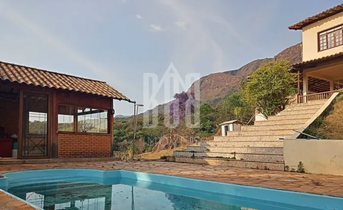 Casa de Condomínio com 4 quartos para Locação, Serra da Moeda - Brumadinho