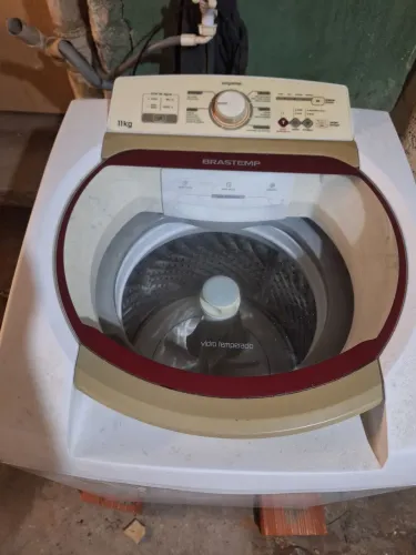 Máquina de lavar Brastemp 11kg funcionando perfeitamente