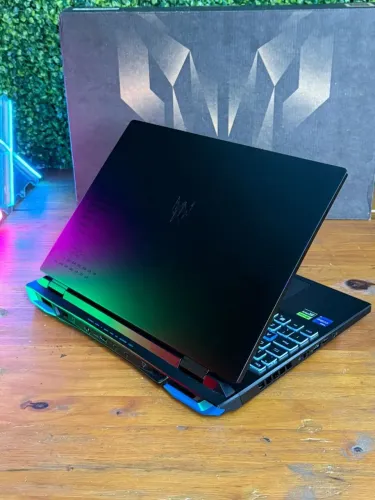 Helios Neo 16 i7 13650 - 4060