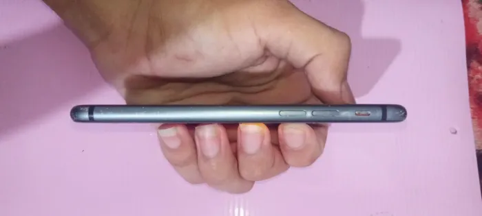 Vendo iPhone 8