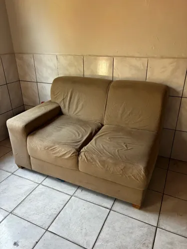 SOFÁ A VENDA