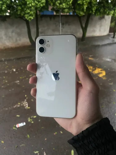 iPhone 11 Branco Novinho 