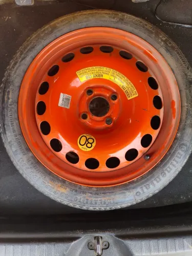 Vendo estepe fininho