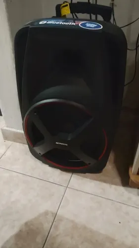 Vendo caixa de som mondial