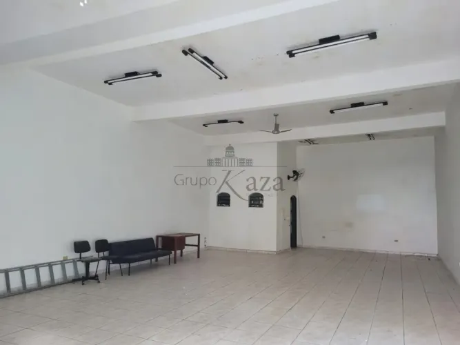 Oportunidade - Ponto Comercial - Centro - 115m².