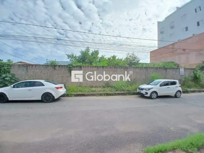 Terreno à venda em Morada do Sol com 540m².
