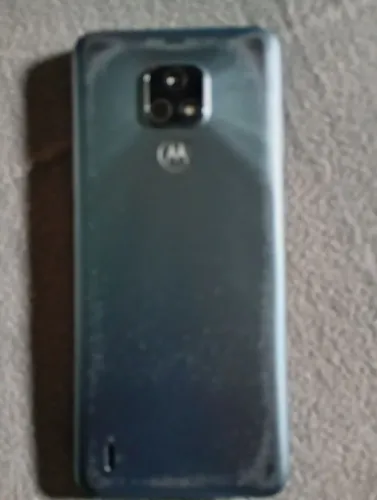 Motorola E7 obs: tela trincada mas funcionando perfeitamente 