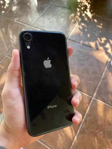 iPhone XR 64