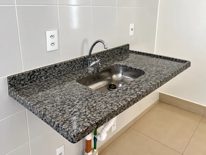 Pia de Granito 1,20m com Cuba e Torneira