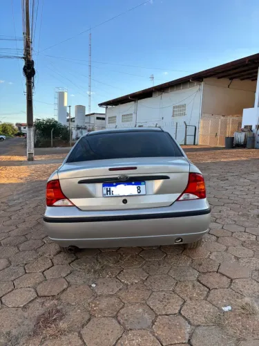 Ford Focus Sedan 1.6/1.6 Flex 8v/16v 4P Mec. 2005