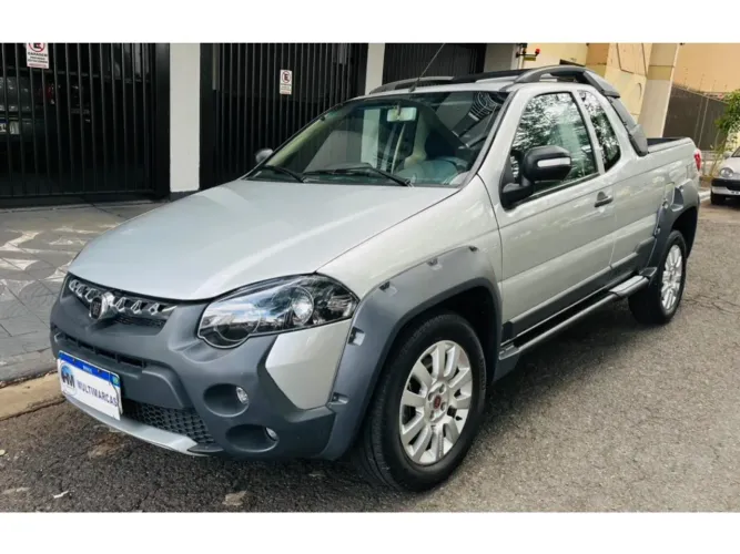 Fiat Strada Adventure 1.8/ 1.8 Locker Flex CE 2014