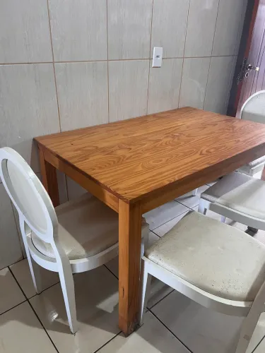 Mesa de jantar madeira maciça